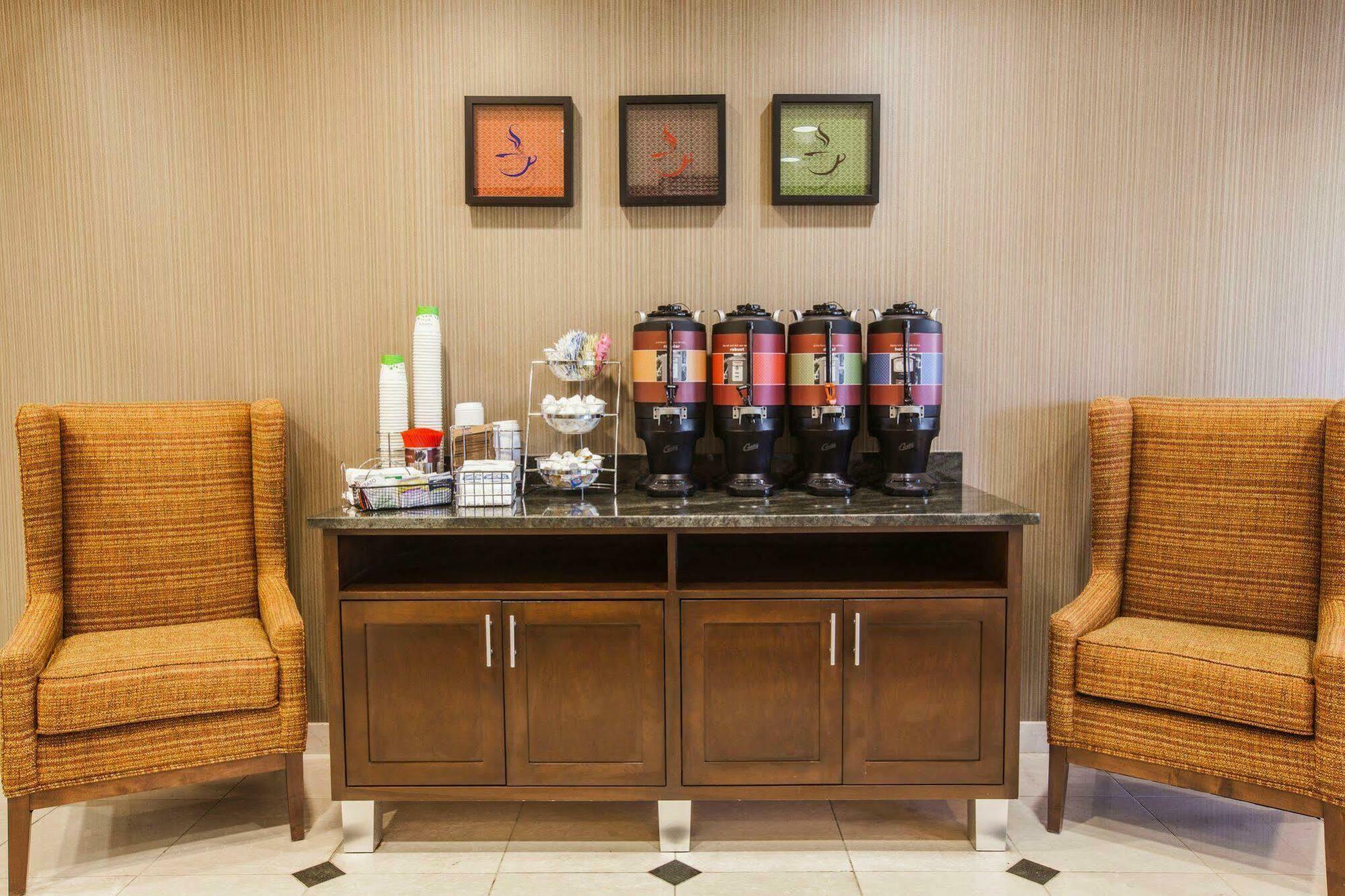 Hampton Inn Charleston North North Charleston Ngoại thất bức ảnh